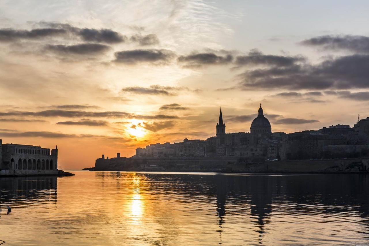 Luxe Apartment With Valletta And Harbour Views 斯利马 外观 照片